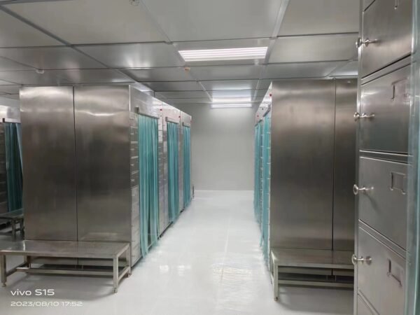 Customized Cleanroom Garment CabinetsShoe Cabinets